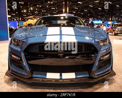 (190208) -- CHICAGO, 8 février 2019 (Xinhua) -- la toute nouvelle Mustang Shelby 500 GT 2020 de Ford Motor Company est vue lors de la présentation médiatique du salon de l auto de Chicago 2019 au McCormick place à Chicago, aux États-Unis, le 7 février 2019. Le 111e salon de l’auto de Chicago, le plus grand salon aux États-Unis, a débuté jeudi avec près de 50 constructeurs automobiles présentant près de 1 000 véhicules à la McCormick place cette année. (Xinhua/Joel Lerner) U. S.-CHICAGO-SALON DE L'AUTO PUBLICATIONxNOTxINxCHN Banque D'Images