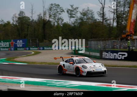 #6 Gustav Burton (Royaume-Uni, Fach Auto Tech), Porsche Mobil 1 Supercup à Autodromo Nazionale Monza le 2 septembre 2023 à Monza, Italie. (Photo de HIGH TWO) Banque D'Images