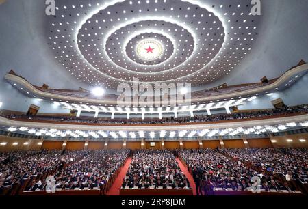 (190308) -- BEIJING, le 8 mars 2019 -- la deuxième séance plénière de la deuxième session du 13e Congrès national populaire (APN) se tient au Grand Hall du peuple à Beijing, capitale de la Chine, le 8 mars 2019.) (DEUX SESSIONS)CHINE-BEIJING-PNJ-DEUXIÈME RÉUNION PLÉNIÈRE (CN) JUXPENG PUBLICATIONXNOTXINXCHN Banque D'Images