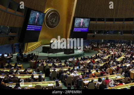 (190311) -- NATIONS UNIES, 11 mars 2019 (Xinhua) -- la photo prise le 11 mars 2019 montre l'ouverture de la 63e session de la Commission de la condition de la femme (CSW63), au siège des Nations Unies à New York. Le Secrétaire général des Nations Unies Antonio Guterres a averti lundi qu il y avait une pression sur les droits des femmes à l échelle mondiale. (Xinhua/Li Muzi) un-CSW-63e SESSION-OUVERTURE PUBLICATIONxNOTxINxCHN Banque D'Images