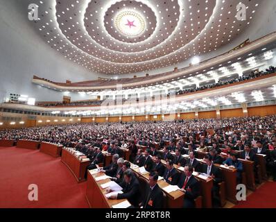 (190315) -- BEIJING, le 15 mars 2019 -- la deuxième session du 13e Congrès national populaire (APN) tient sa réunion de clôture au Grand Hall du peuple à Beijing, capitale de la Chine, le 15 mars 2019.) (DEUX SESSIONS)CHINE-BEIJING-PNC-RÉUNION DE CLÔTURE (CN) PANGXXINGLEI PUBLICATIONXNOTXINXCHN Banque D'Images