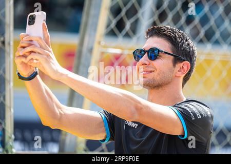 Monza, Italie. 03 septembre 2023. Le pilote français de l'écurie BWT Alpine F1 Team, Esteban Ocon, assiste à une parade des pilotes avant la course du Grand Prix de F1 d'Italie à l'Autodromo Nazionale Monza. Crédit : SOPA Images Limited/Alamy Live News Banque D'Images