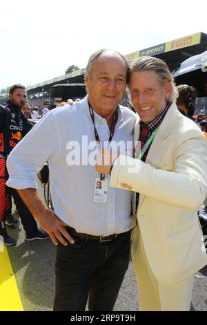 Monza, Italie. 03 septembre 2023. MONZA, Italie, 3. Septembre 2023 ; Gerhard BERGER, LAPO ELKANN (droite), Lapo ELKANN, industriel italien né à New York, ancien directeur marketing et héritier du constructeur automobile Fiat. Parco di Monza, Autodromo, Formule 1, F1, Grand Prix d'Italie, Grosser Preis von Italien, GP d'Italie, Motorsport, Race, Formel1, Honorarpflichtiges Foto, image payante, Copyright © Arthur THILL/ATP images (THILL Arthur/ATP/SPP) crédit : SPP Sport Press photo. /Alamy Live News Banque D'Images