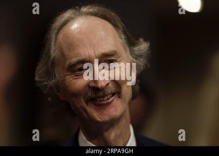 (190430) -- NATIONS UNIES, 30 avril 2019 -- Geir Pedersen, envoyé spécial des Nations Unies pour la Syrie, s'adresse à des journalistes à la suite d'une réunion du Conseil de sécurité sur la situation en Syrie, au siège des Nations Unies à New York, le 30 avril 2019. Geir Pedersen a exprimé mardi un optimisme prudent quant aux perspectives du processus politique en Syrie. RÉUNION-CONSEIL DE SÉCURITÉ-SYRIE LixMuzi PUBLICATIONxNOTxINxCHN Banque D'Images