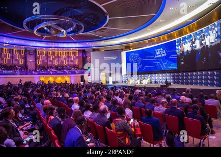 (190515) -- KIGALI, le 15 mai 2019 -- les participants assistent à la 5e édition du Sommet Transform Africa à Kigali, capitale du Rwanda, le 15 mai 2019. Le sommet se déroule jusqu'à vendredi et a réuni environ 4 000 participants, dont des décideurs politiques, des régulateurs, de jeunes innovateurs et des fonctionnaires d'Afrique et d'ailleurs, qui devraient discuter de la façon de tirer parti des technologies de l'information et de la communication pour stimuler l'économie du continent. RWANDA-KIGALI-TRANSFORM AFRICA SUMMIT CyrilxNdegeya PUBLICATIONxNOTxINxCHN Banque D'Images