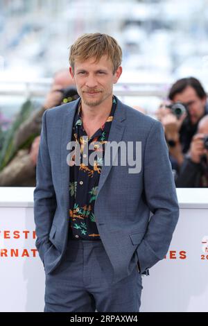 (190521) -- CANNES, 21 mai 2019 (Xinhua) -- l'acteur Jérémie renier pose lors d'un photocall pour le film Frankie au 72e Festival de Cannes à Cannes, France, le 21 mai 2019. Le réalisateur américain ira Sachs Frankie disputera la Palme d or au 72e Festival de Cannes. (Xinhua/Zhang Cheng) FRANCE-CANNES-FILM FESTIVAL PUBLICATIONxNOTxINxCHN Banque D'Images