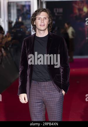 (190528) -- SÉOUL, le 28 mai 2019 -- l'acteur Evan Peters assiste à un événement sur le tapis rouge pour promouvoir le film X-Men : Dark Phoenix à Séoul, Corée du Sud, le 27 mai 2019. Le film sortira en Corée du Sud le 5 juin. ) CORÉE DU SUD-SÉOUL-MOVIE- X-MEN : DARK PHOENIX -PROMOTION LEEXSANG-HO PUBLICATIONXNOTXINXCHN Banque D'Images