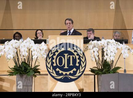 (190611) -- GENÈVE, 11 juin 2019 (Xinhua) -- le président chypriote Nicos Anastasiades prononce un discours lors de la 108e session de la Conférence internationale du travail à Genève, Suisse, le 11 juin 2019. La Conférence internationale du travail (CIT) annuelle de l Organisation internationale du travail (OIT) se tient du 10 au 21 juin, marquant le 100e anniversaire de l organisation à Genève. (Xinhua/Xu Jinquan) SUISSE-GENÈVE-CONFÉRENCE INTERNATIONALE du travail PUBLICATIONxNOTxINxCHN Banque D'Images