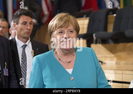 (190611) -- GENÈVE, 11 juin 2019 (Xinhua) -- la chancelière allemande Angela Merkel participe à la 108e session de la Conférence internationale du travail à Genève, Suisse, le 11 juin 2019. Angela Merkel a déclaré mardi que le monde doit continuer à travailler pour améliorer les conditions de travail et transformer la croissance économique en progrès social. (Xinhua/Xu Jinquan) SUISSE-GENÈVE-CONFÉRENCE INTERNATIONALE du travail-MERKEL PUBLICATIONxNOTxINxCHN Banque D'Images