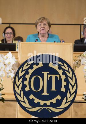 (190611) -- GENÈVE, 11 juin 2019 (Xinhua) -- la chancelière allemande Angela Merkel prononce un discours lors de la 108e session de la Conférence internationale du travail à Genève, Suisse, le 11 juin 2019. Angela Merkel a déclaré mardi que le monde doit continuer à travailler pour améliorer les conditions de travail et transformer la croissance économique en progrès social. (Xinhua/Xu Jinquan) SUISSE-GENÈVE-CONFÉRENCE INTERNATIONALE du travail-MERKEL PUBLICATIONxNOTxINxCHN Banque D'Images