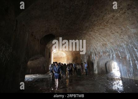 (190615) -- SIBENIK (CROATIE), 15 juin 2019 -- visite de la St. Forteresse Nicolas à Sibenik, Croatie, le 15 juin 2019. Le St. La forteresse Nicolas de Sibenik, inscrite sur la liste du patrimoine mondial en 2017, a été récemment rouverte après la rénovation. CROATIE-SIBENIK-UNESCO HERITAGE-ST. NICHOLAS FORTERESSE-RÉOUVERTURE DuskoxJaramaz PUBLICATIONxNOTxINxCHN Banque D'Images