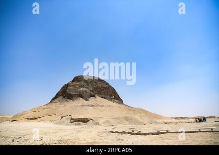 (190629) -- FAIYUM, 29 juin 2019 -- la photo prise le 28 juin 2019 montre la pyramide de Senusret II, le pharaon de la 12e dynastie, à Faiyum, en Égypte. Le ministre égyptien des Antiquités Khaled al-Anany a inauguré vendredi la pyramide de Senusret II, le pharaon de la 12e dynastie, marquant son ouverture aux visiteurs pour la première fois. Connu sous le nom de pyramide el-Lahun, le cimetière royal remonte à la période entre 1897 av. J.-C. à 1878 av. J.-C. et est situé dans le gouvernorat de Faiyum, à 100 km au sud-ouest de la capitale le Caire. ÉGYPTE-FAIYUM-PYRAMIDE-OUVERTURE LixYan PUBLICATIONxNOTxINxCHN Banque D'Images