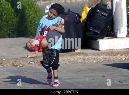 (190713) -- PÉKIN, le 13 juillet 2019 -- des enfants syriens attendent de rentrer dans leur patrie, à Beyrouth, capitale du Liban, le 11 juillet 2019.) PHOTOS XINHUA DU JOUR BilalxJawich PUBLICATIONxNOTxINxCHN Banque D'Images