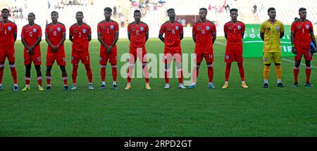 Le Bangladesh a disputé un match nul lors du premier des deux matchs amicaux de la FIFA contre l'Afghanistan au Bashundhara Kings Arena, Dhaka, Banglad Banque D'Images