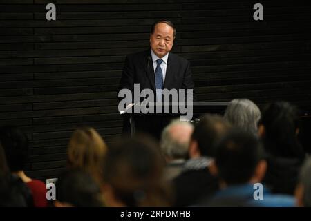 (190808) -- BEIJING, 8 août 2019 (Xinhua) -- Mo Yan, lauréat du prix Nobel chinois, prononce un discours à l'Université Diego Portales de Santiago, au Chili. Mo Yan a reçu mardi un doctorat honorifique de l'Université Diego Portales. (Xinhua/Jorge Villegas) PHOTOS XINHUA DU JOUR PUBLICATIONxNOTxINxCHN Banque D'Images