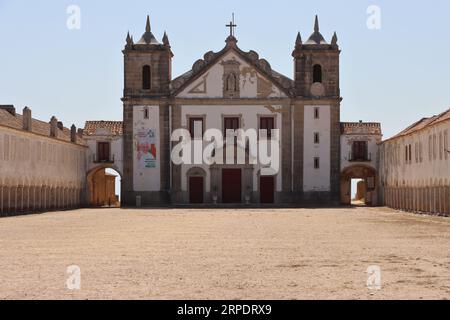 Cabo Espichel - Sesimbra - Portugal. 24 juillet 2023. Sanctuaire baroque de Nossa Senhora do Cabo à Espichel Cape. Banque D'Images