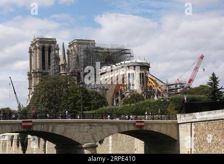 (190817) -- PARIS, le 17 août 2019 -- la cathédrale notre-Dame est en cours de réparation à Paris, France, le 16 août 2019. La cathédrale notre-Dame du centre de Paris a pris feu le 15 avril de cette année. FRANCE-PARIS-CATHÉDRALE NOTRE DAME-RÉPARATIONS GAOXJING PUBLICATIONXNOTXINXCHN Banque D'Images