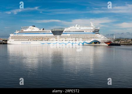 Le navire de croisière AIDAsol a amarré au terminal de passagers du port de Tyne à North Shields, Angleterre, Royaume-Uni Banque D'Images