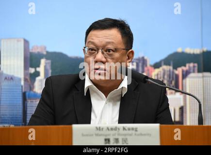 (190910) -- HONG KONG, le 10 septembre 2019 -- Andy Kung, directeur principal de l'Autorité hospitalière de Hong Kong, prend la parole lors d'une conférence de presse à Hong Kong, le 10 septembre 2019. Mardi, la police de Hong Kong a fermement condamné l'acte de répandre des rumeurs malveillantes sur l'incident survenu à la fin du mois d'août. POUR ALLER AVEC 1st LD Writhru : la police de Hong Kong condamne les rumeurs sur la mort dans l'incident le 31 août ) CHINA-HONG KONG-PRESS CONFERENCE-RUMORS (CN) MaoxSiqian PUBLICATIONxNOTxINxCHN Banque D'Images