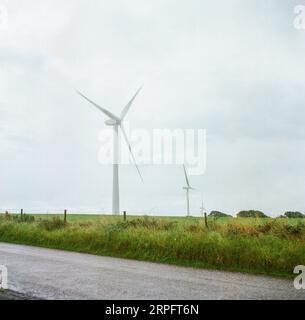 Batsworthy Cross Wind Farm, Knowstone, South Molton, North Devon, Angleterre, Royaume-Uni. Banque D'Images