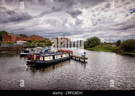 Amarrages du canal Doncaster Banque D'Images