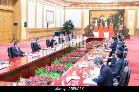 191223 -- BEIJING, le 23 décembre 2019 -- le président chinois Xi Jinping rencontre le Premier ministre japonais Shinzo Abe au Grand Hall du peuple à Beijing, capitale de la Chine, le 23 décembre 2019. CHINA-BEIJING-XI JINPING-JAPANESE PM-MEETING CN LIXTAO PUBLICATIONXNOTXINXCHN Banque D'Images