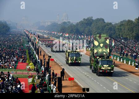 Actualités Bilder des Tages 200126 -- NEW DELHI, le 26 janvier 2020 -- le défilé du jour de la République a lieu à Rajpath à New Delhi, en Inde, le 26 janvier 2020. Dimanche, le gouvernement indien a célébré le 71e jour de la République au milieu de mesures de sécurité strictes et adéquates. Photo de /Xinhua INDIA-NEW DELHI-REPUBLIC DAY-ParthaxSarkar PUBLICATIONxNOTxINxCHN Banque D'Images