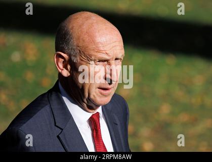 Londres, Royaume-Uni. 05 septembre 2023. JOHN HEALEY, secrétaire d'État fantôme à la Défense arrive pour une réunion du cabinet fantôme du Parti travailliste à Westminster. Crédit photo : Ben Cawthra/Sipa USA crédit : SIPA USA/Alamy Live News Banque D'Images