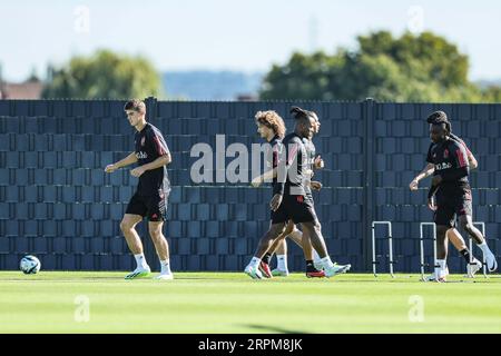 Tubize, Belgique. 05 septembre 2023. Les joueurs belges photographiés lors d'une séance d'entraînement de l'équipe nationale belge de football Red Devils, mardi 05 septembre 2023, au siège de la Royal Belgian football Association RBFA à Tubize. Les Devils affronteront l'Azerbaïdjan et l'Estonie plus tard ce mois-ci. BELGA PHOTO BRUNO FAHY crédit : Belga News Agency/Alamy Live News Banque D'Images