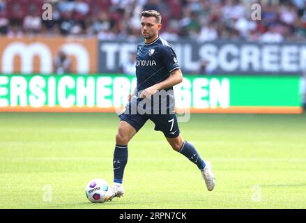 Augsbourg, Deutschland. 02 septembre 2023. Firo : 09/02/2023, football, football, 1e championnat, 1e Bundesliga, saison 2023/2024, 3e journée, FC Augsburg - VfL Bochum 2 : 2, Kevin Stoger, VfL Bochum, VfL Bochum, single action, crédit : dpa/Alamy Live News Banque D'Images