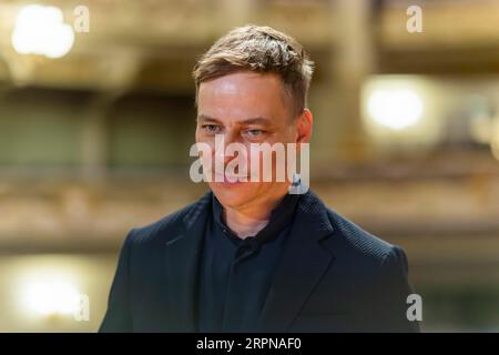 SemperOperaball est de retour ! Après une pause de trois ans due à la pandémie, l’Opéra Semper ouvrira à nouveau ses portes le 23 février 2024 pour la plupart Banque D'Images