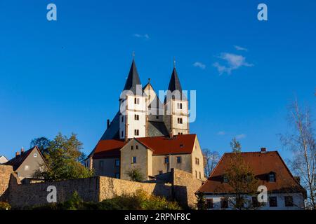 L'église protestante de la ville de St. Nikolai est une église gothique tardive avec des composants plus anciens à Geithain dans le district de Leipzig en Saxe. IT Banque D'Images