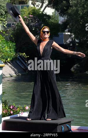 Nieves Alvarez BEI der Ankunft am Pier des Hotels Excelsior auf der Biennale di Venezia 2023 / 80. Filmfestspiele von Venedig. Venedig, 05.09.2023 Banque D'Images