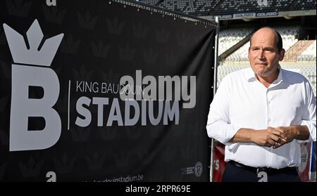 Bruxelles, Belgique. 05 septembre 2023. Philippe Close, maire de Brussel-bruxelles, photographié lors de l'inauguration de la nouvelle piste au stade Roi Baudouin/ Koning Boudewijnstadion/ Stade Roi Baudouin, à Bruxelles, le mardi 05 septembre 2023. La 47e édition du meeting de la Memorial Van Damme Diamond League aura lieu le 08 septembre 2O23. BELGA PHOTO ERIC LALMAND crédit : Belga News Agency/Alamy Live News Banque D'Images