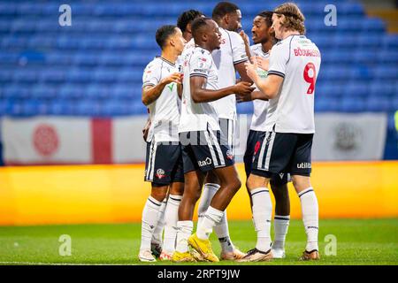 But 2-0 Ricardo Santos #5 de Bolton Wanderers célèbre son but lors du match du trophée EFL entre Bolton Wanderers et Salford City au Toughsheet Stadium, Bolton le mardi 5 septembre 2023. (Photo : Mike Morese | MI News) crédit : MI News & Sport / Alamy Live News Banque D'Images