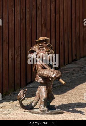 Hewelion le Lion petite sculpture en métal dans la vieille ville de Gdansk, Pologne, Europe, UE Banque D'Images