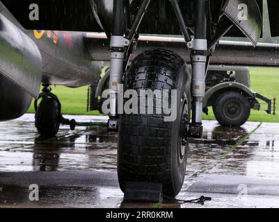 East Kirkby, Lincolnshire, Royaume-Uni, 2023. L'Avro Lancaster est un bombardier lourd britannique de la Seconde Guerre mondiale. Banque D'Images