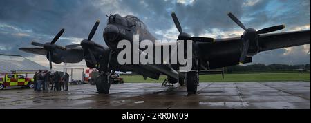 East Kirkby, Lincolnshire, Royaume-Uni, 2023. L'Avro Lancaster est un bombardier lourd britannique de la Seconde Guerre mondiale. Banque D'Images