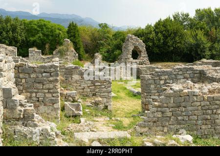 Croatie vestiges romains ville Martha Iulia Salona Centre épiscopal construit 5e siècle reste Basilique Baptistère Résidence épiscopale Banque D'Images