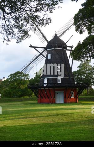 Le Kastelsmøllen ( moulin à vent ) situé au Kastellet, Copenhague, Danemark. Banque D'Images