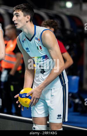 Ancône, Italie. 04 septembre 2023. Alessando Michieletto (ITA) en action lors du match CEV EuroVolley Men Group A 2023 entre l'Italie et la Suisse à Pala Rossini. L'équipe nationale italienne gagne contre la Suisse avec un score de 3-0. Crédit : SOPA Images Limited/Alamy Live News Banque D'Images