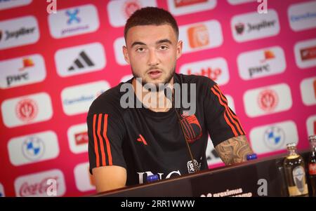 Tubize, Belgique. 06 septembre 2023. Le Belge Zeno Debast photographié lors d'une conférence de presse de l'équipe nationale belge de football Red Devils, mercredi 06 septembre 2023, au siège de la Royal Belgian football Association RBFA à Tubize. Les Devils affronteront l'Azerbaïdjan et l'Estonie plus tard ce mois-ci. BELGA PHOTO VIRGINIE LEFOUR crédit : Belga News Agency/Alamy Live News Banque D'Images