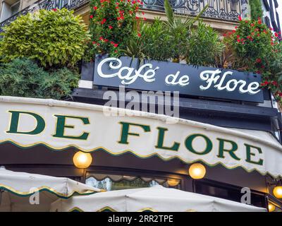 Café de flore, café philosophes, Paris, France, Europe, UE. Banque D'Images