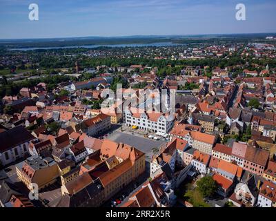 Torgau avec mairie et place du marché Banque D'Images