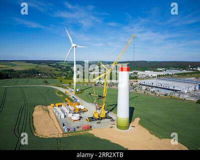 Montage d'une éolienne en Saxe Banque D'Images