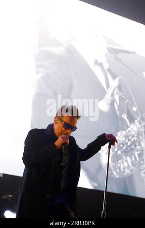 5 septembre 2023, Madrid, Madrid, Espagne : le légendaire groupe argentin 'Los Fabulosos Cadillacs', est vu sur scène, lors d'un concert de leur dernière tournée 'El leÃ³n del ritmo', au WiZink Center, à Madrid (Espagne). Le groupe revient en Espagne en 2023 pour offrir trois spectacles dans les villes de Barcelone, Madrid et Saragosse, récupérant leurs plus grands succès et profitant de l'occasion pour célébrer les trente ans de publication de leur plus grand succès, 'Matador', ce qui en a fait l'un des groupes les plus vendeurs et populaires de son moment. 'Los Fabulosos Cadillacs' est un groupe de ska argentin originaire de Buenos Aires an Banque D'Images