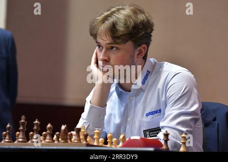 Kolkata, Inde. 06 septembre 2023. Vincent Keymer (Allemagne) a vu jouer à la 5e édition de la compétition TATA Steel Chess India 2023 à bhassa Bhavan. Crédit : SOPA Images Limited/Alamy Live News Banque D'Images