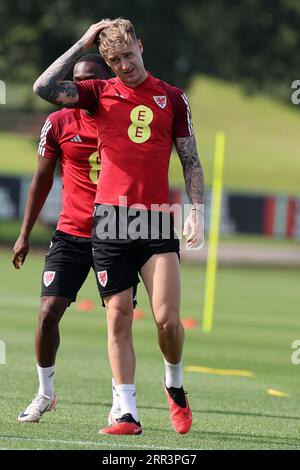 Cardiff, Royaume-Uni. 06 septembre 2023. Joe Rodon du pays de Galles lors de l'entraînement de l'équipe de football du pays de Galles à Hensol, Vale of Glamorgan dans le sud du pays de Galles, le mercredi 6 septembre 2023. photo par Andrew Orchard/Andrew Orchard photographie sportive/Alamy Live News crédit : Andrew Orchard photographie sportive/Alamy Live News Banque D'Images