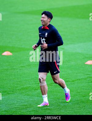 Son Heung-min de Corée du Sud lors d'une séance d'entraînement au Cardiff City Stadium, Cardiff. Date de la photo : mercredi 6 septembre 2023. Banque D'Images