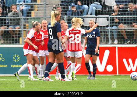 Linkoping, Suède. 06 septembre 2023. Bilborsen Arena, Linkoping, Suède, 6 septembre 2023 : Arsenal FC célèbre son but dans le match de qualification de l'UEFA Womens Champions League Path group 3 le 6 septembre 2023 entre Arsenal FC et Linkoping FC Bilborsen Arena à Linkoping, Suède (Peter Sonander/SPP) crédit : SPP Sport Press photo. /Alamy Live News Banque D'Images